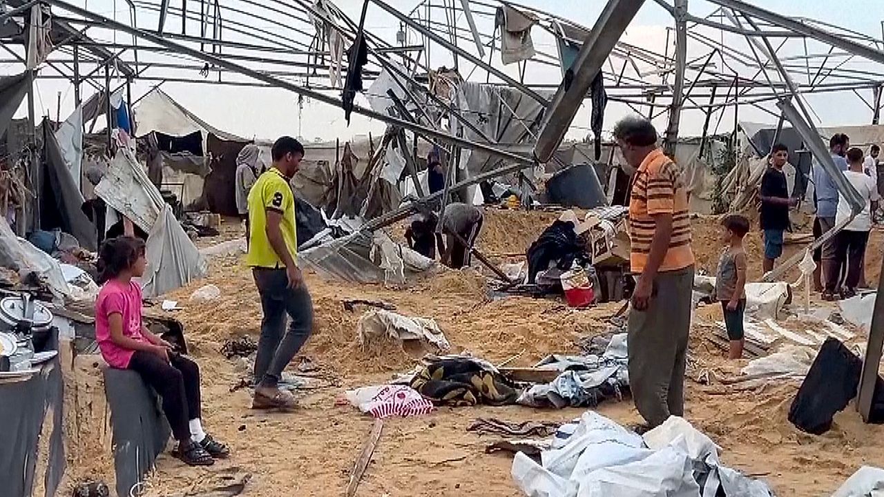 Raketenbeschuss von Zeltstadt: Israel beschießt weiter den Gazastreifen