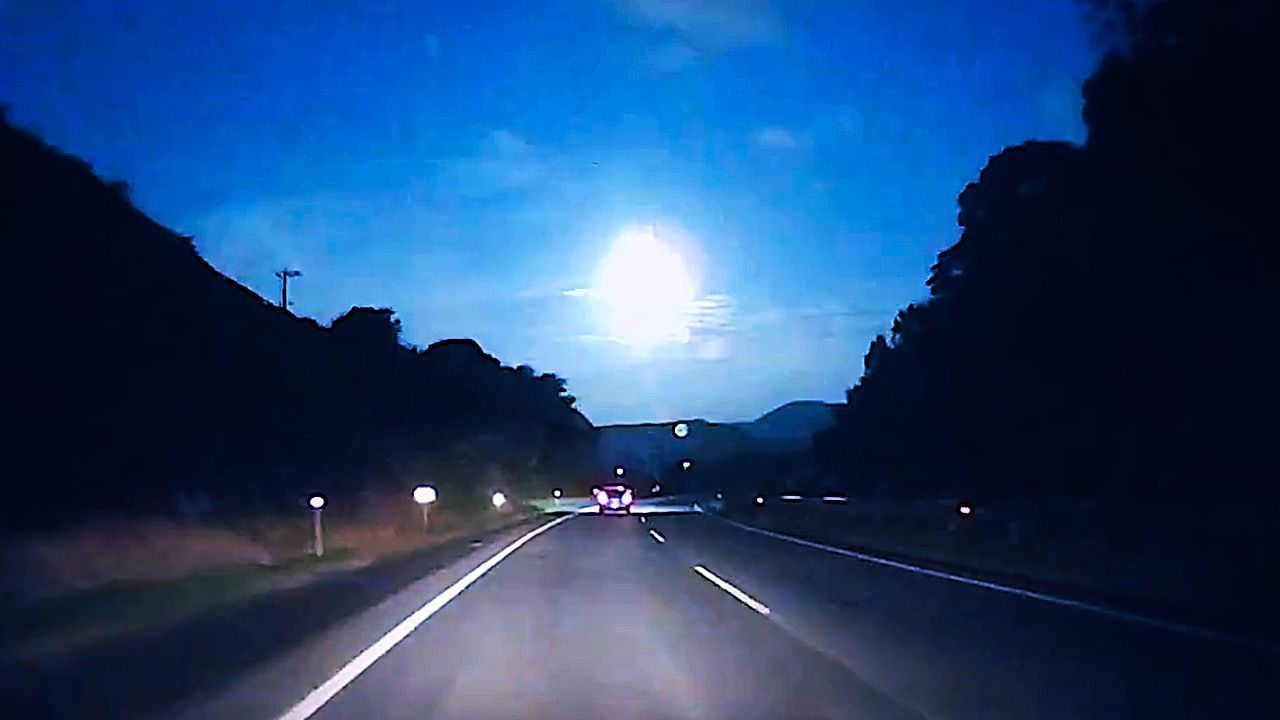 Fireball turns night into day: Large meteor burns up over Japan