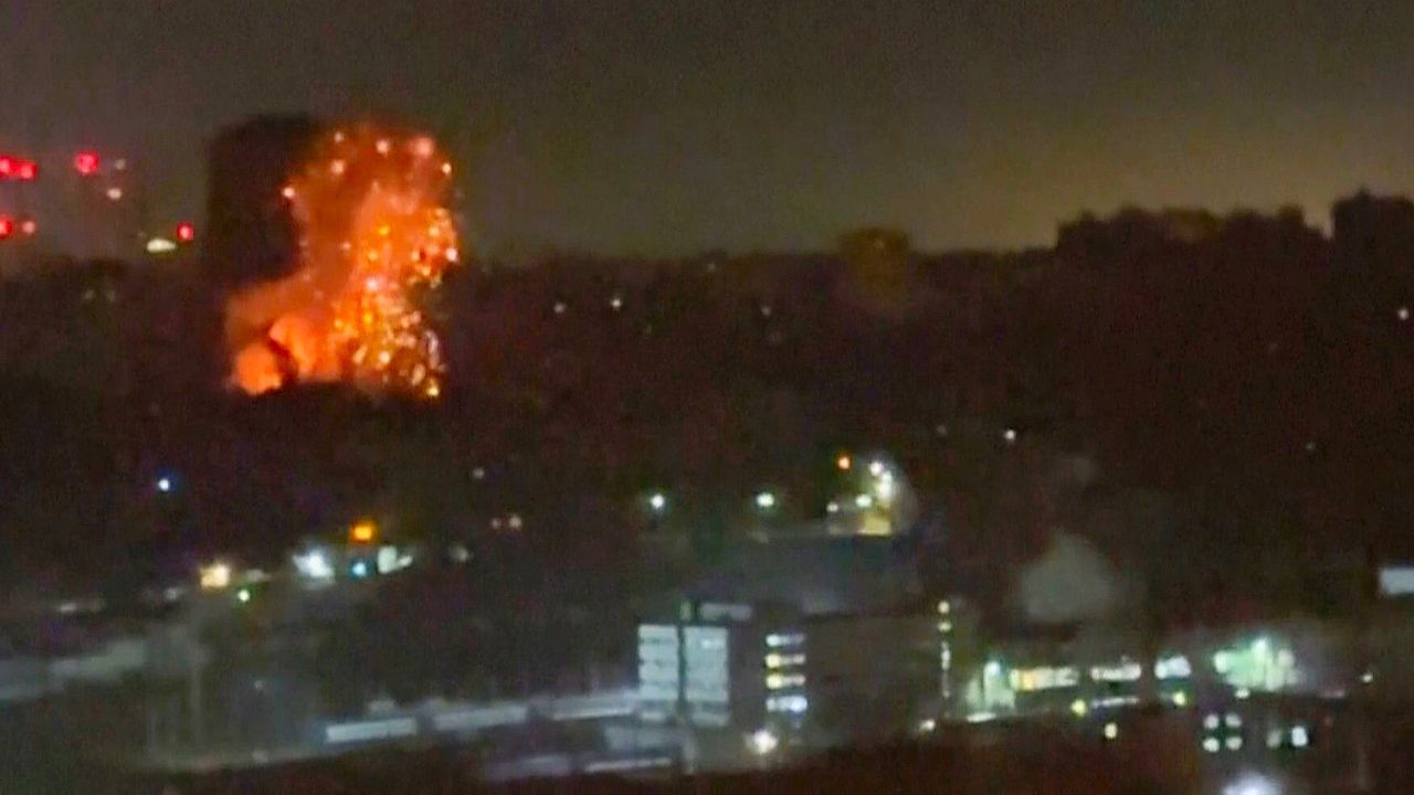 Video: Russland greift Kiew massiv an – mindestens 16 Verletzte