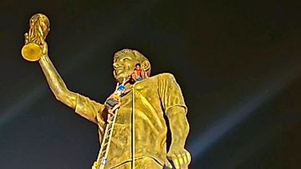 Video: Kolkata's giant Messi statue set to be torn down after swaying in the wind