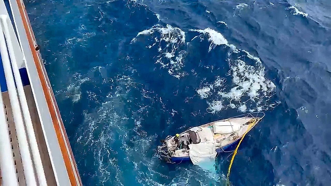 Video: Cruise ship crews rescue injured elderly mariner nearly 500 miles off coast of Oregon