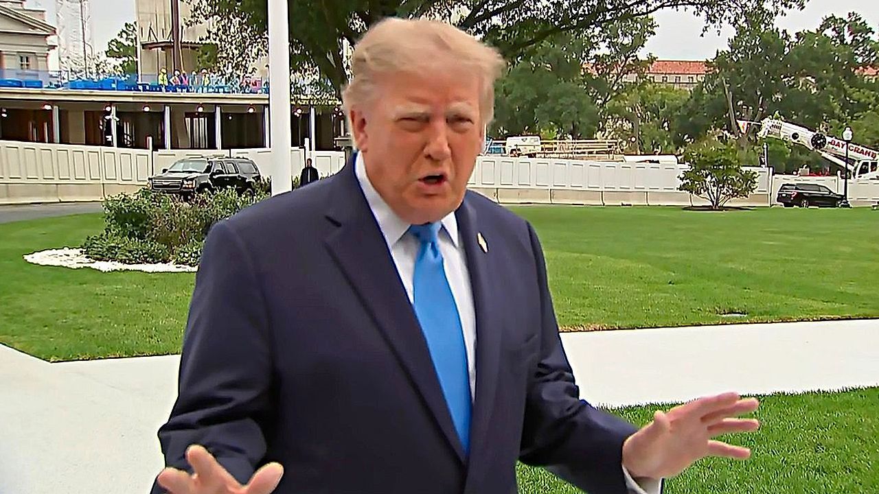 Video: Trump pushes permanent daylight-saving time, calls clock changes 'ridiculous'