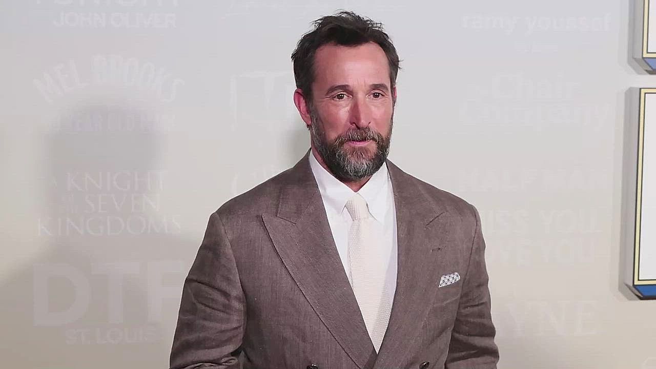Video: Noah Wyle is named People's Sexiest Man Alive 2026 but thought it was "a prank"