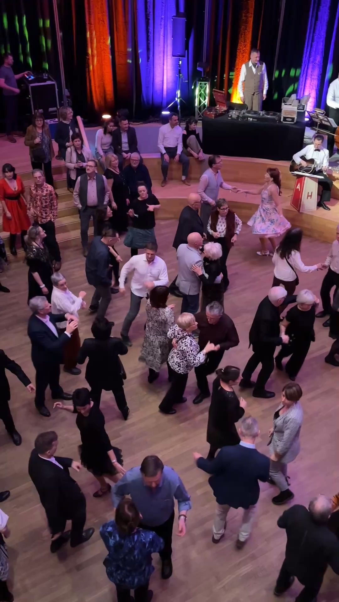 Video: Neujahrstanz im Kleist-Forum Frankfurt (Oder)