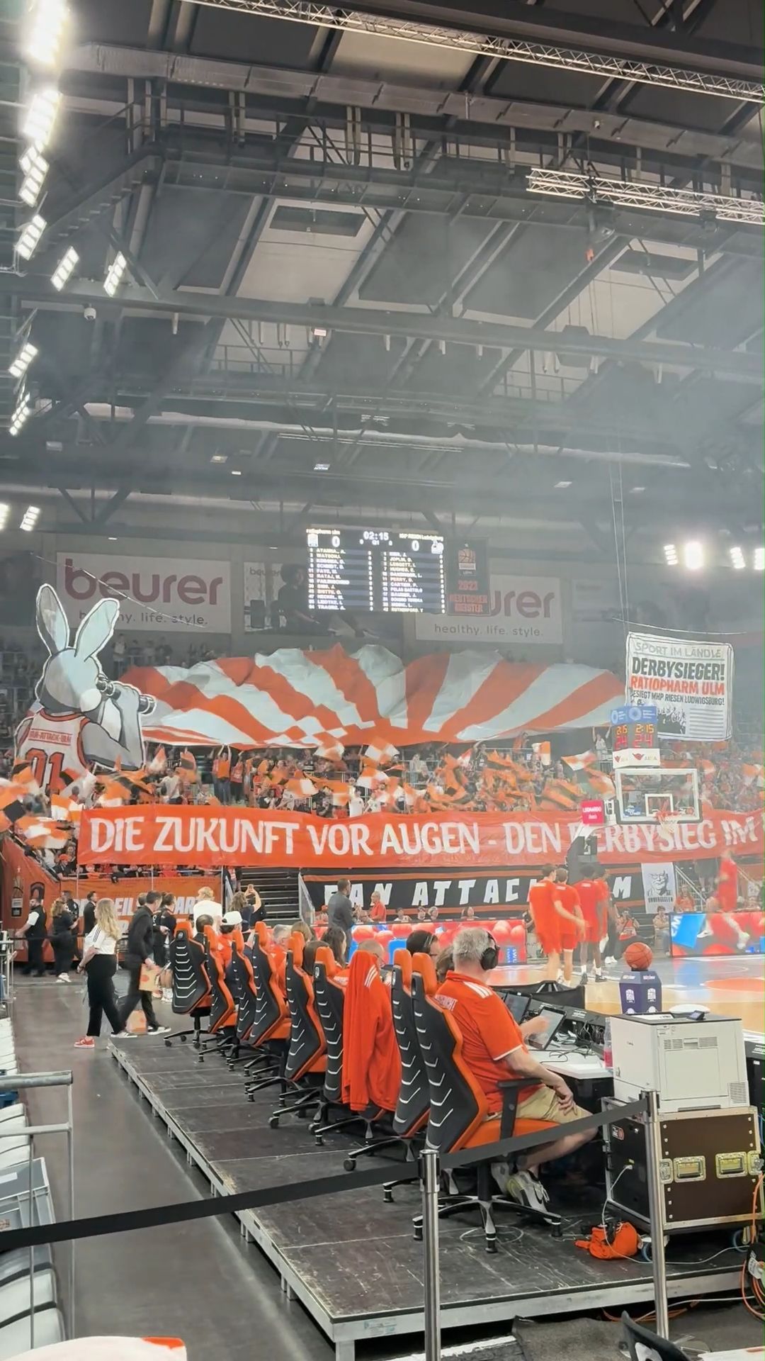 Video: Die Choreo vor dem Derbysieg von Ratiopharm Ulm gegen Ludwigsburg