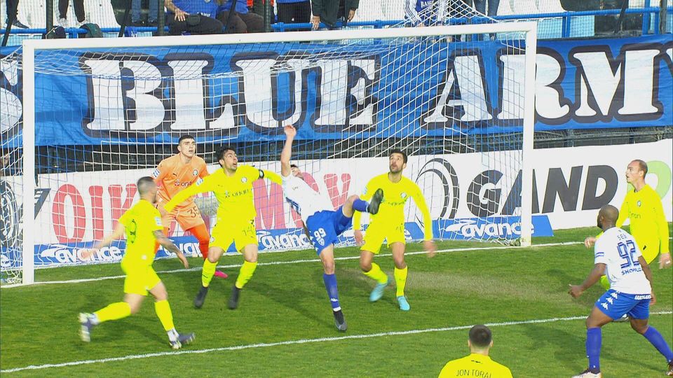 Ιωνικός - ΟΦΗ: Ακυρώθηκε ως οφσάιντ η γκολάρα του Μάντζη με ψαλιδάκι