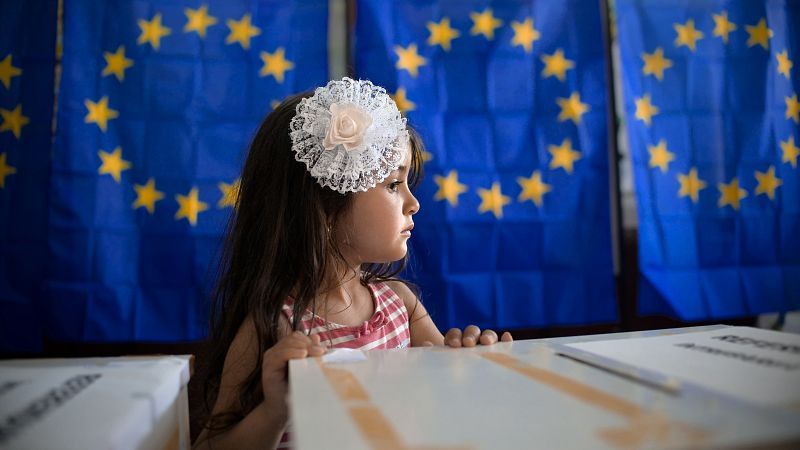 Rechtsruck bei der Europawahl: Müssen sich Frauen stärker gegen Rechtsextreme engagieren?