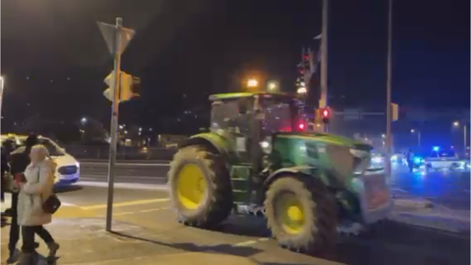 600 Fahrzeuge bei Bauern-Demo in Passau: Verkehr ist lahmgelegt