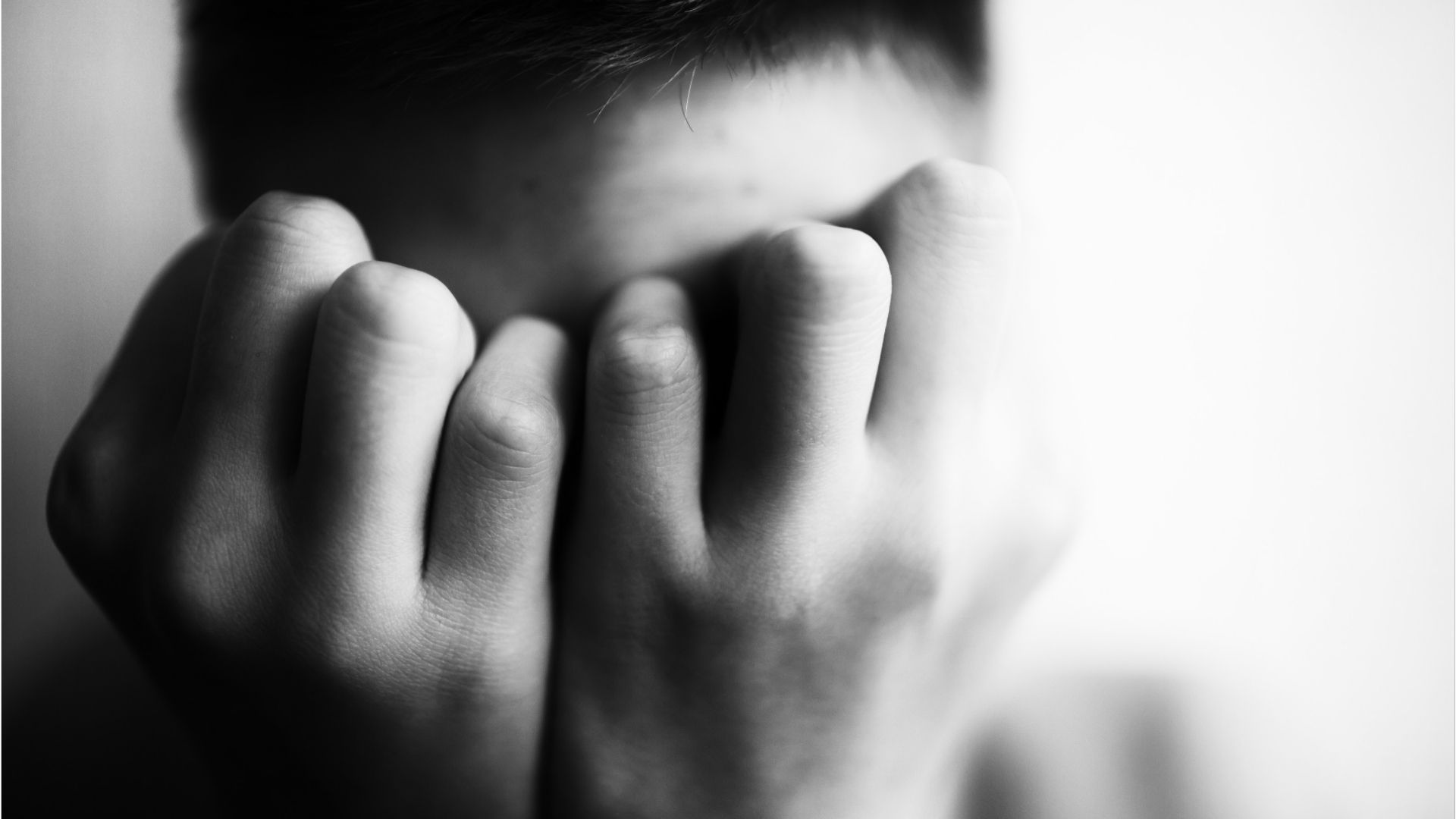 Depressionen bei jungen Menschen oft unerkannt: Das sind die Symptome
