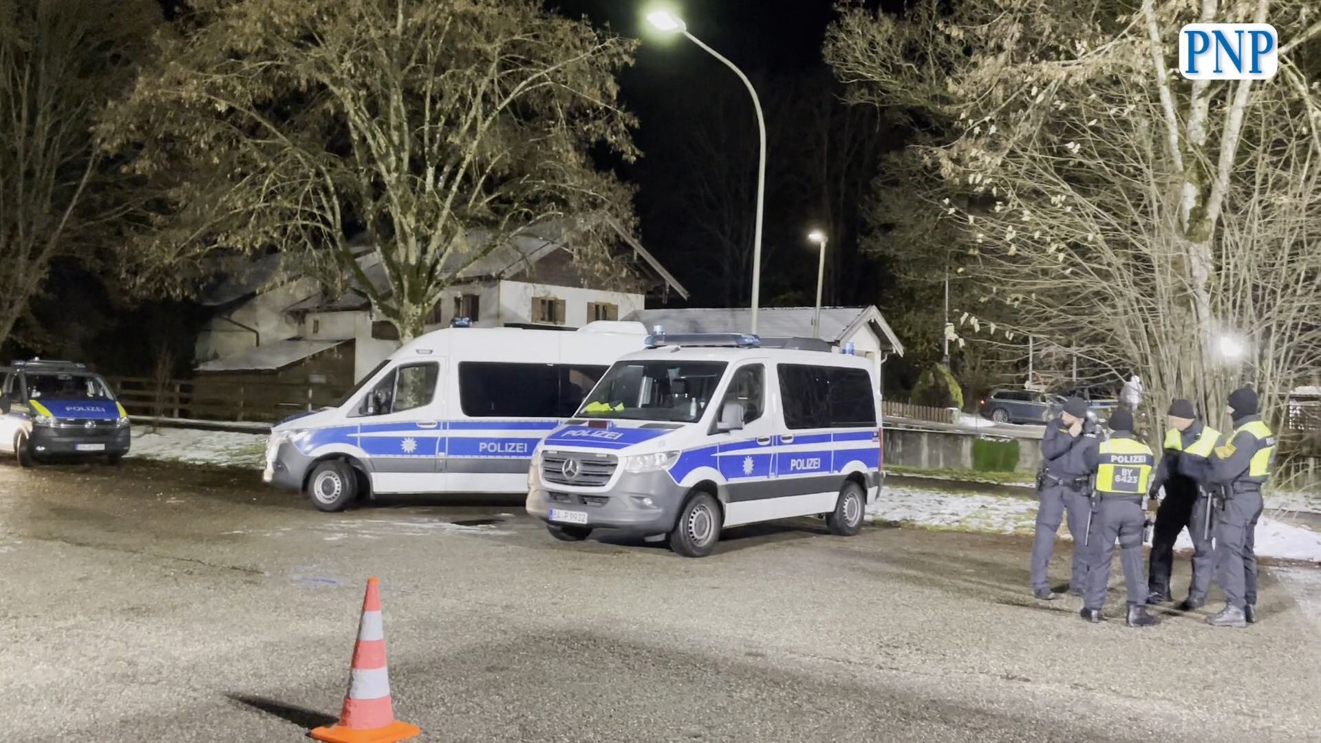 200 Polizisten bei Eröffnung von „Hells Angels“-Clubheim Altenmarkt