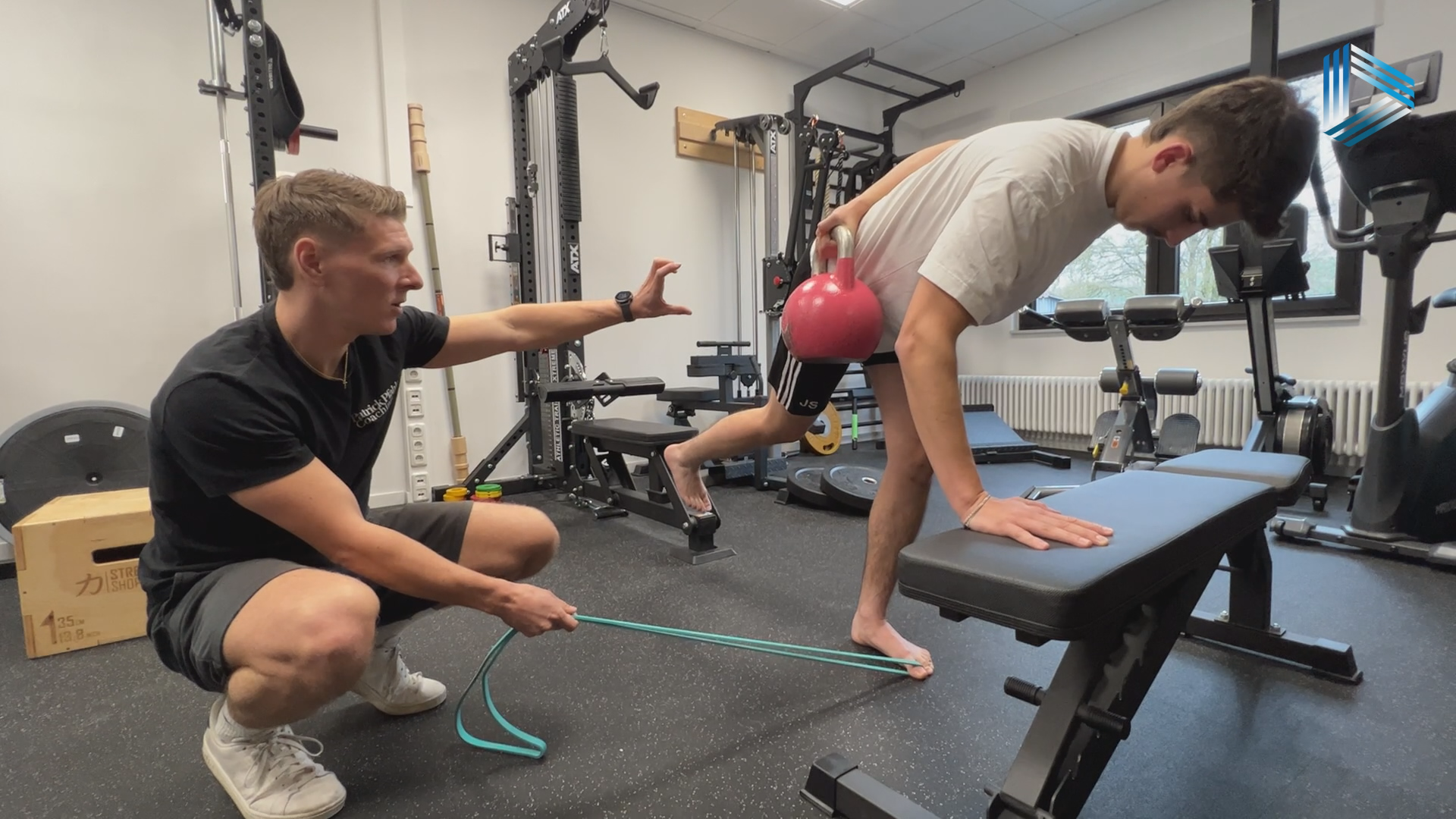 Video: Schmerzcoach Patrick Pfahler unterstützt Sportler nach Verletzungen