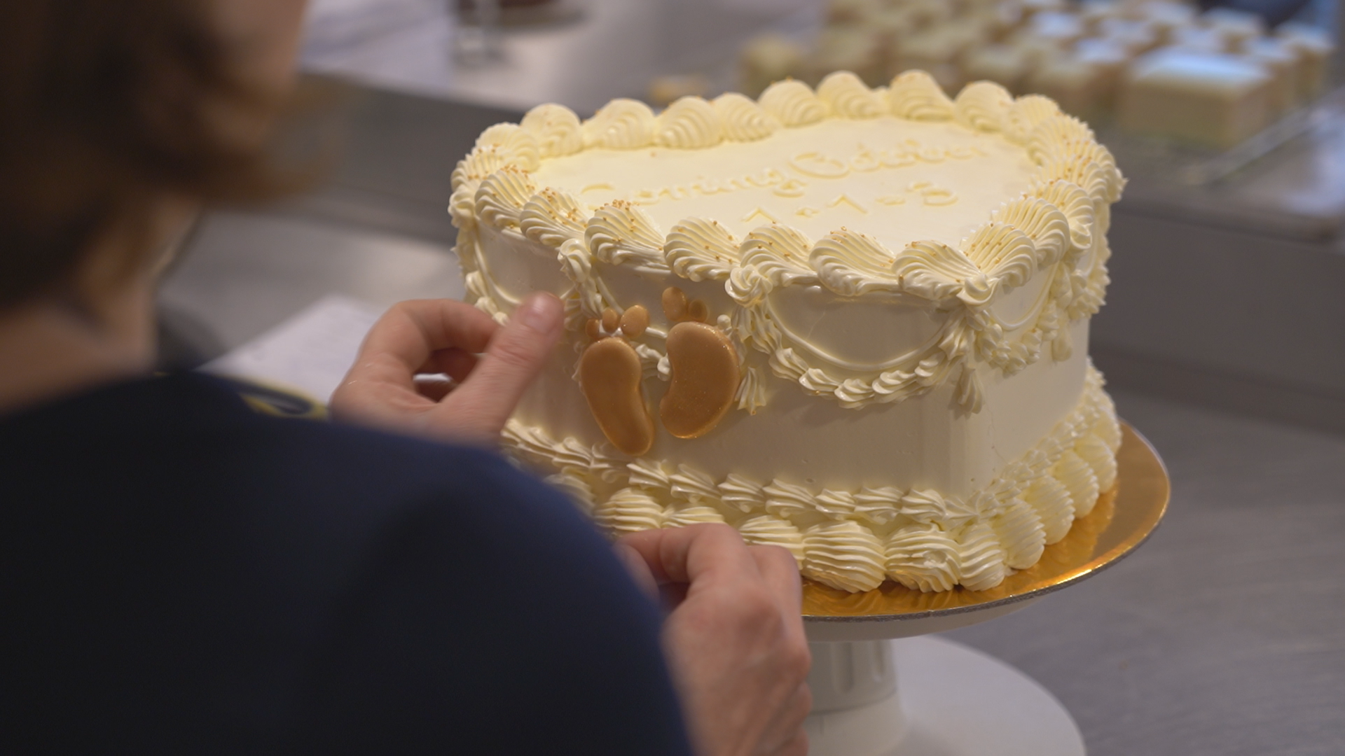 Video: Die Zuckerbäckerin in Regensburg: Torten für die besonderen Momente