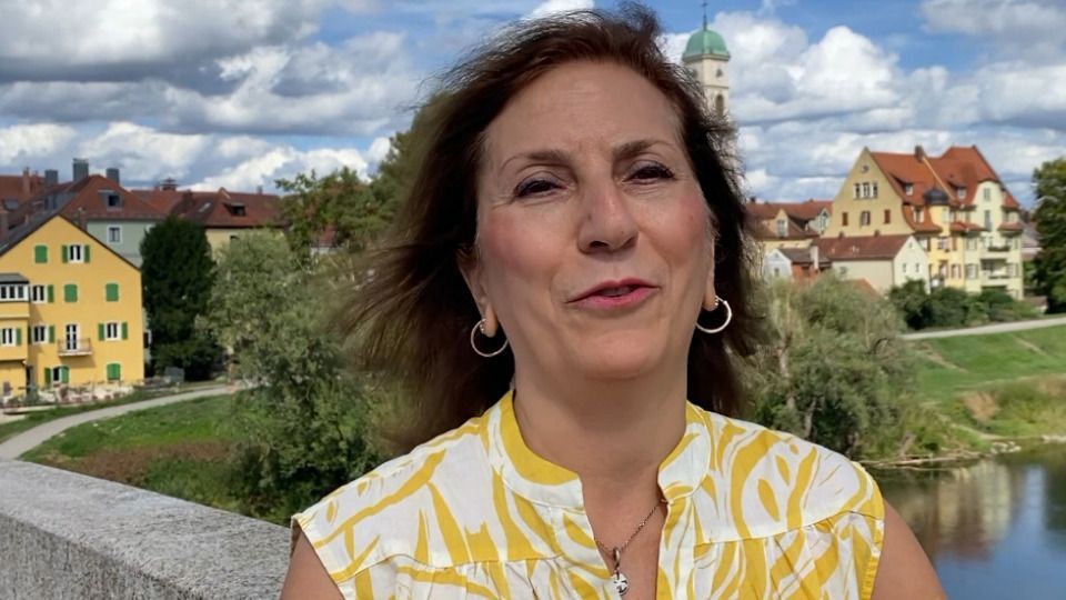 Video: Grünen-Stadträtin in Regensburg, Frauenhaus-Vorstandsmitglied und Kämpferin gegen Rassismus