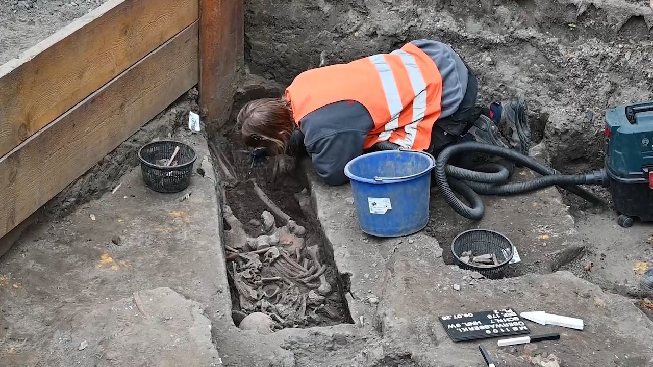 New Discoveries: City Archaeologist Jan Markus - Excavations at the Überwasserkirche