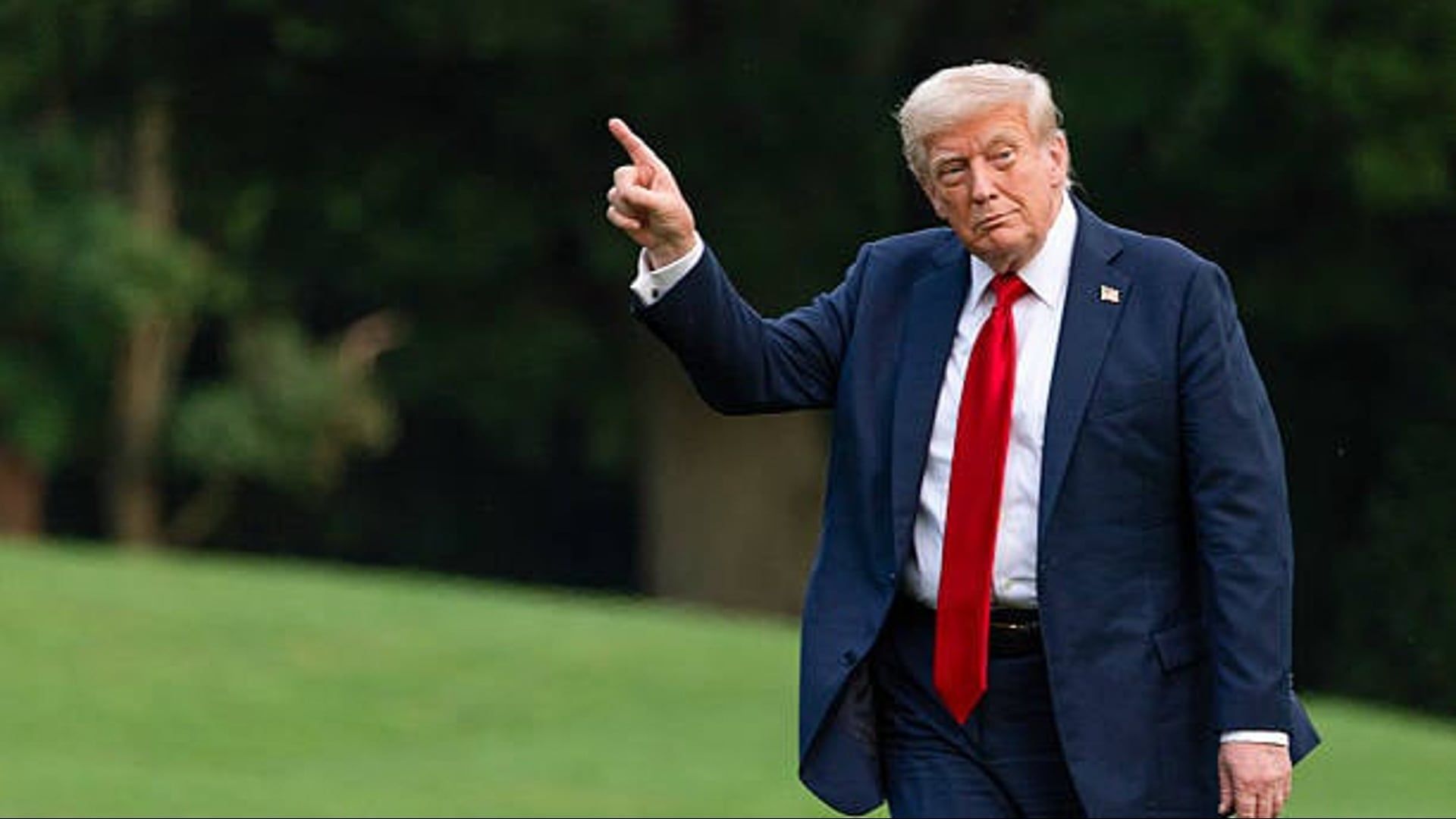 Trump kündigt Entsendung von Patriot-Raketen in die Ukraine an
