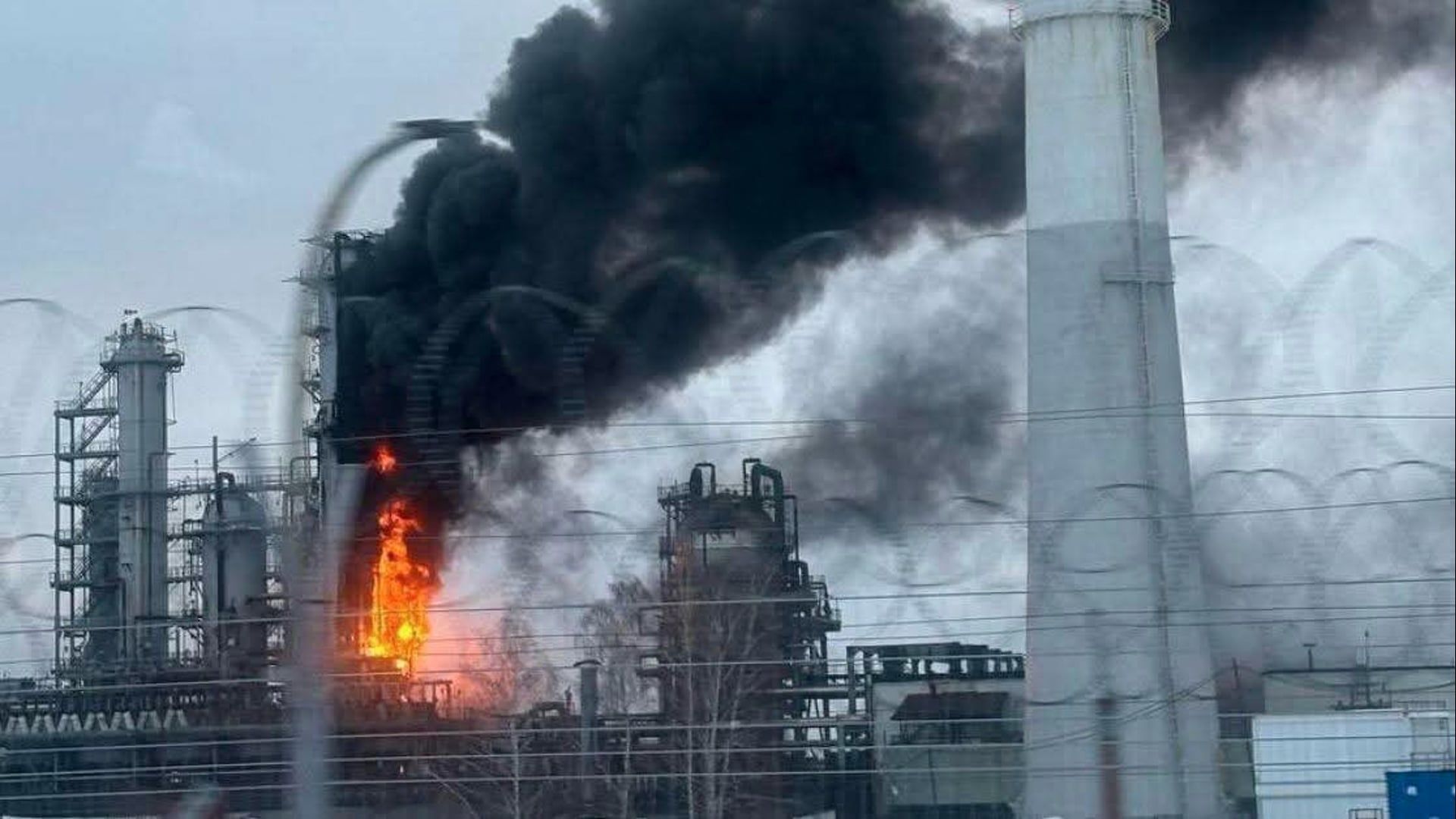 Video: US-Geheimdienste unterstützen Ukraine bei Angriffen auf russische Ölanlagen