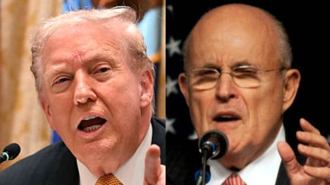 Video: Trump begnadigt Rudy Giuliani und weitere Involvierte im Zusammenhang mit der Wahl 2020