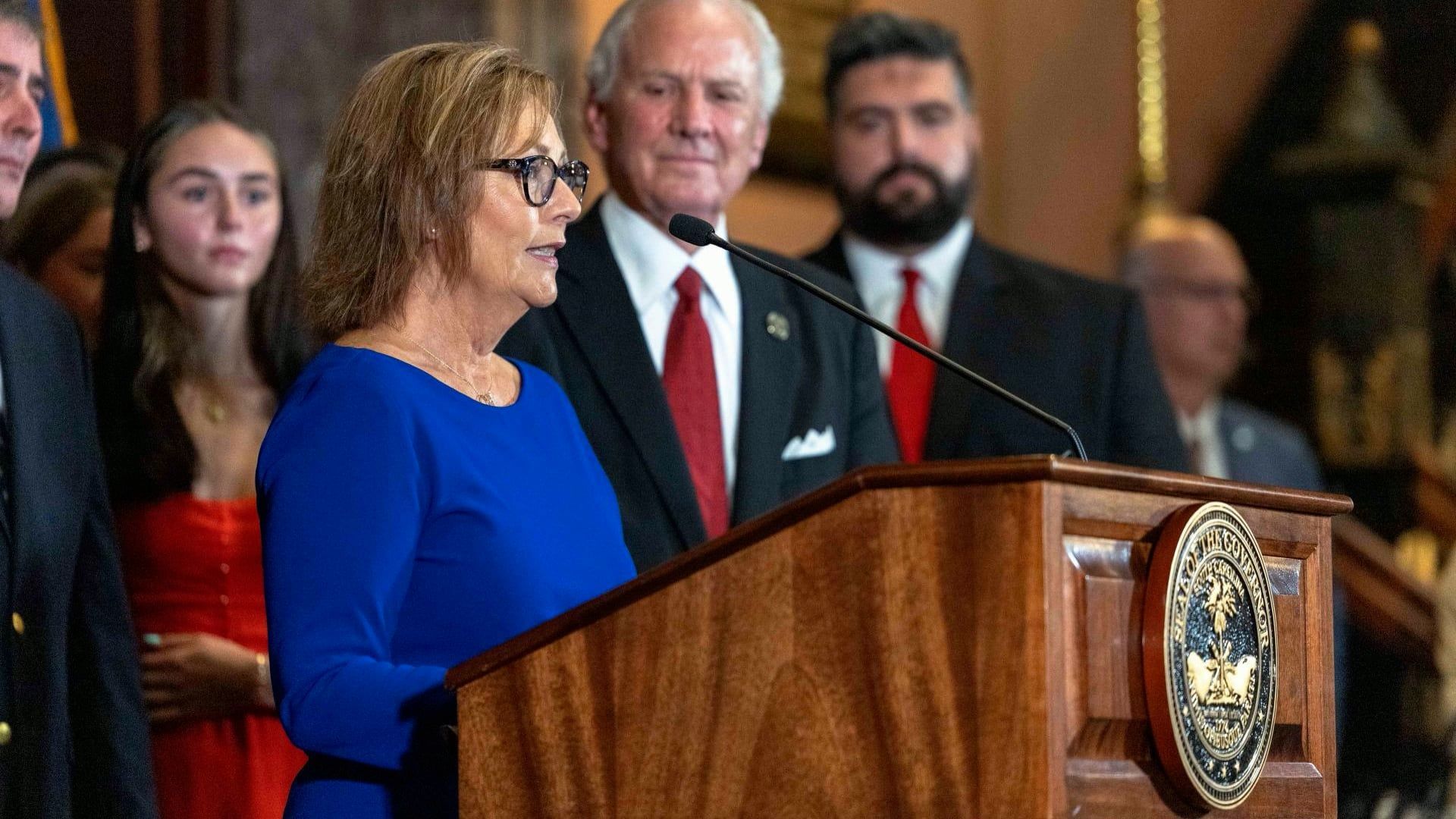 Video: Lindsey Grahams Schwester Wird Ihn Als Senatorin Von South Carolina Ersetzen