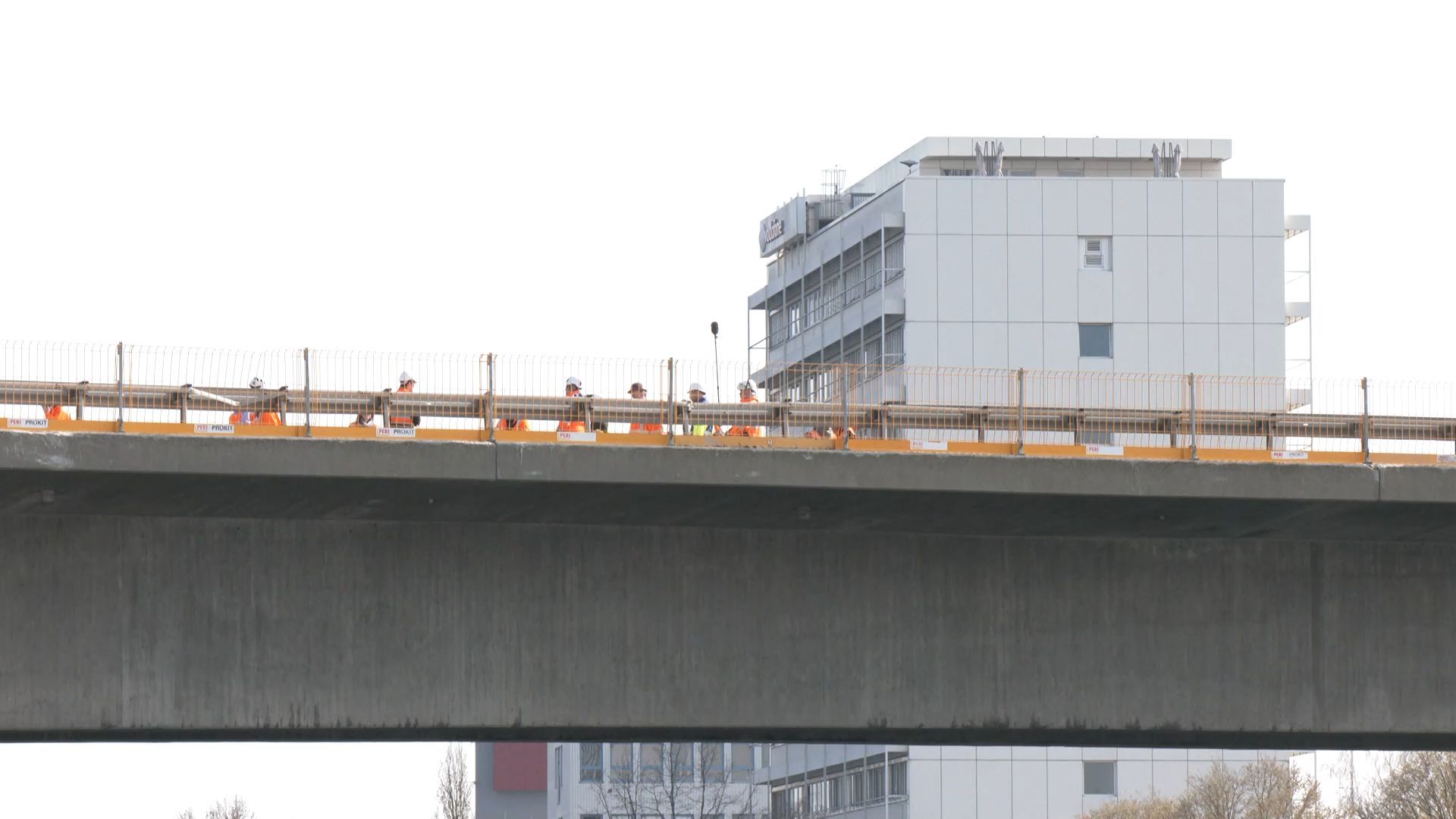 Video: Frankenschnellwegbrücke in Nürnberg bleibt weiterhin gesperrt - Zirndorfer Brücke teilweise freigegeben