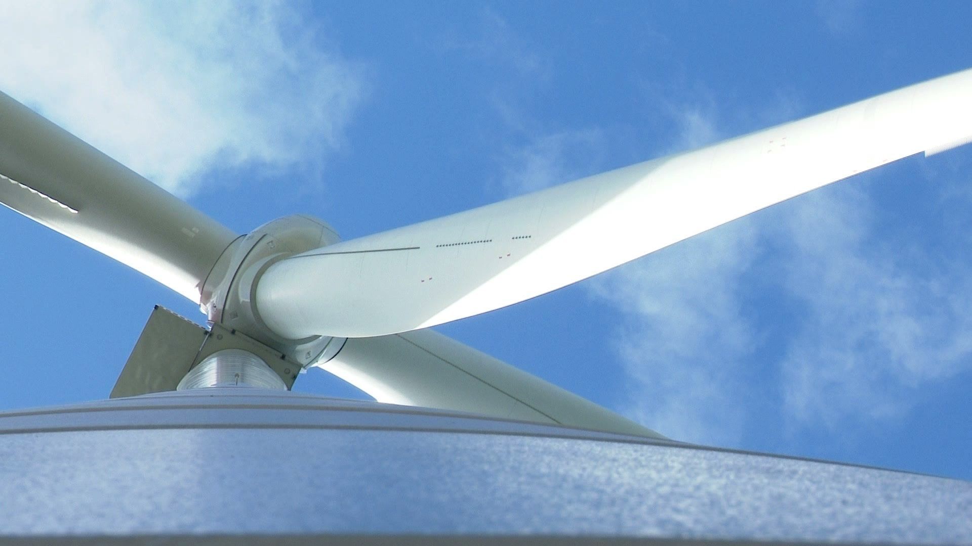 Video: Windpark Brand bei Tierhaupten: 7 Räder, 55 Mio. Euro