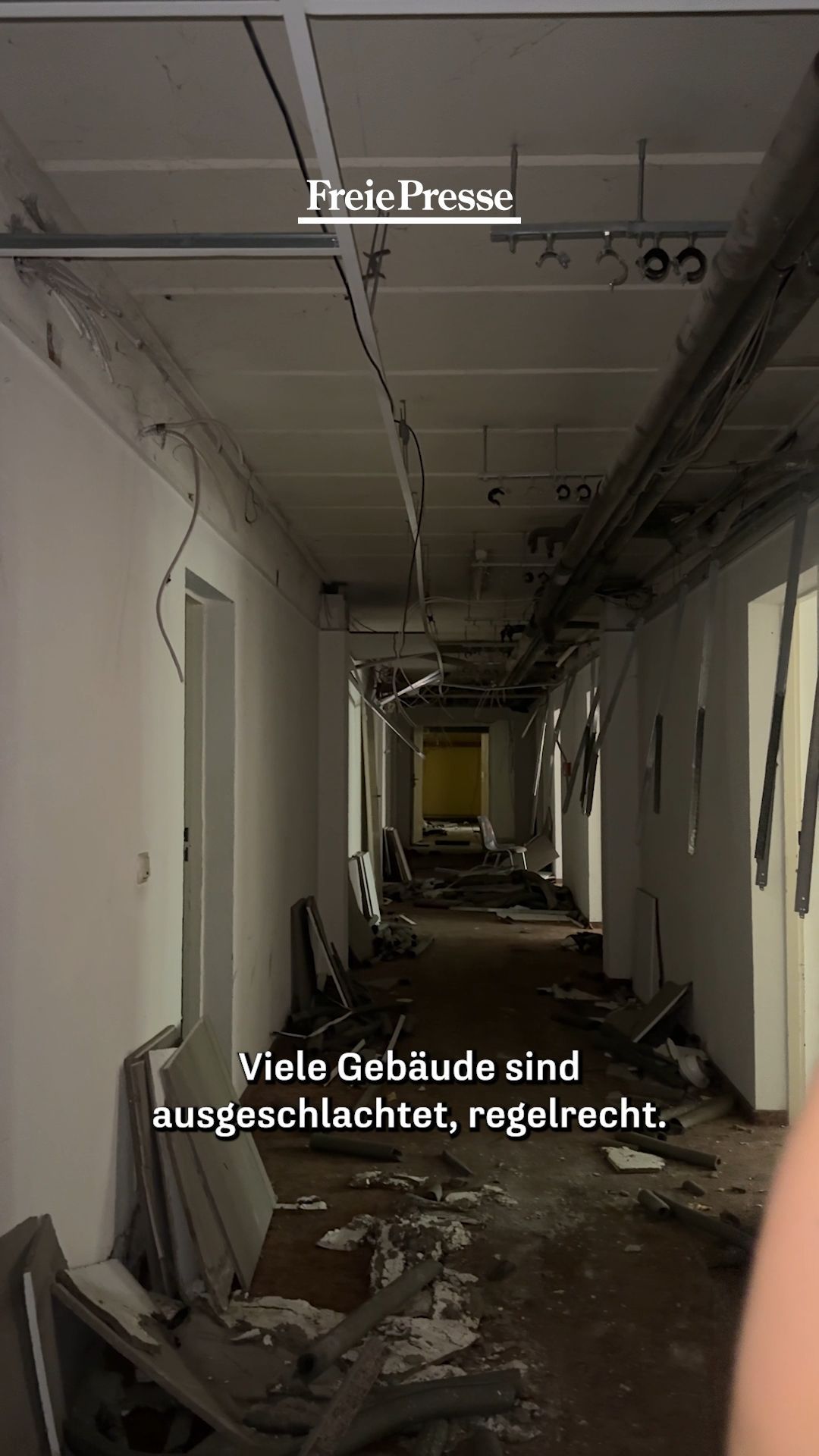 Video: Lost Place Hotel an der Talsperre Kriebstein