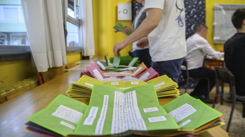 Video: Arbeit und Einwanderung: Um diese 5 Fragen geht es in den Referenden in Italien