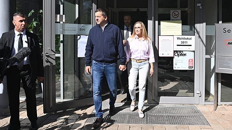 Video: Wahlsonntag in Sachsen-Anhalt: So haben die Kandidaten gewählt