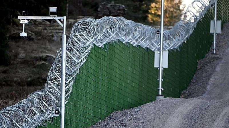 Video: Finnland schließt Bau von 200-Kilometer-Grenzzaun zu Russland ab