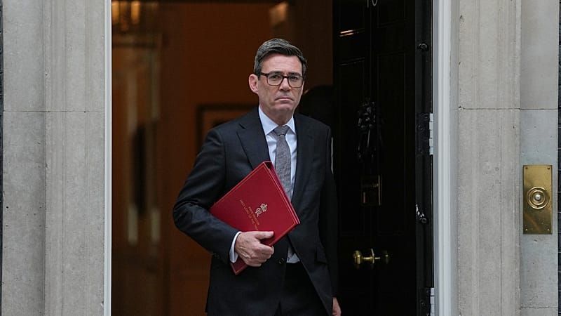 Video: Nach dem Brexit: UK-Premier Burnham fordert Debatte über Freizügigkeit mit der EU
