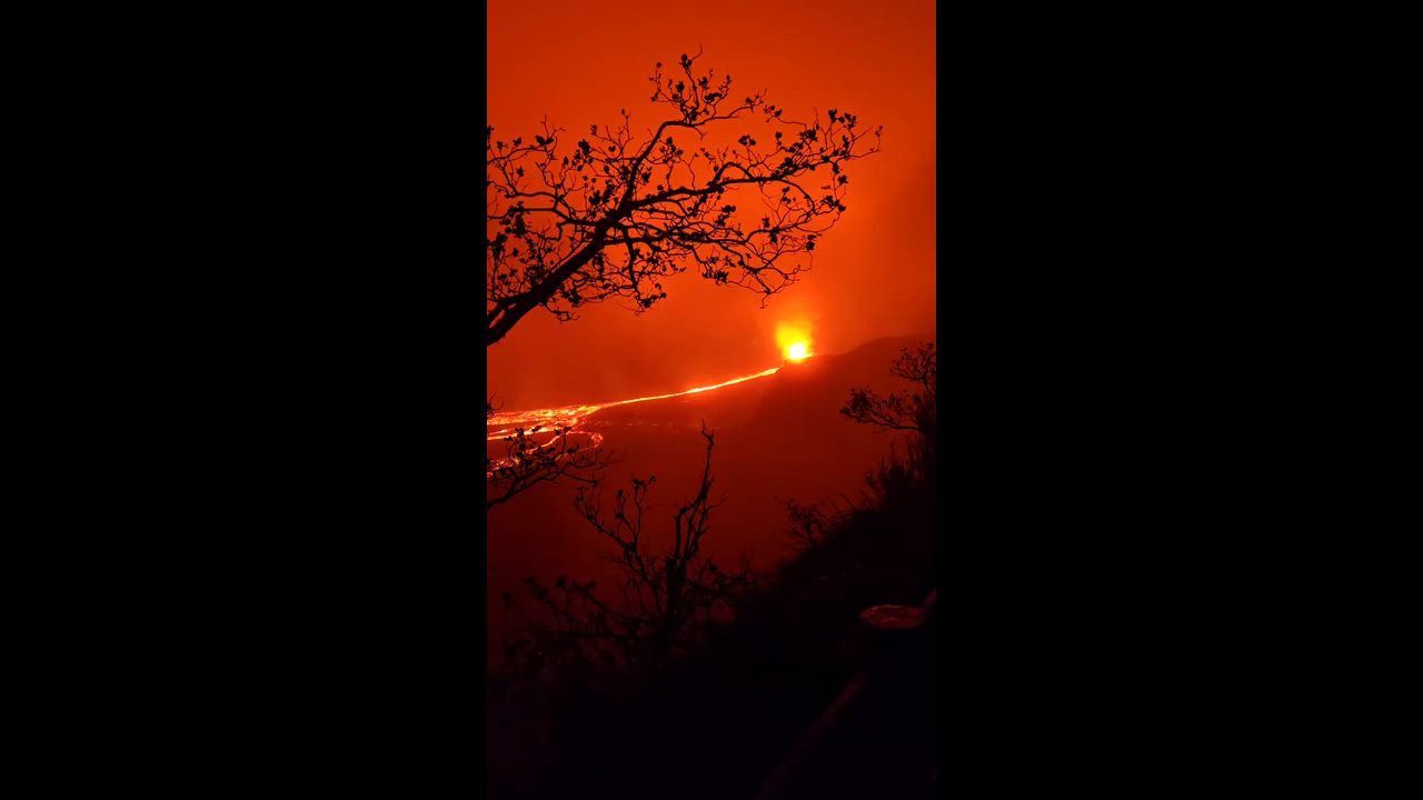 Video: US: Episode 47 des Kīlauea-Ausbruchs schickt Lavafontänen und Asche in die Luft