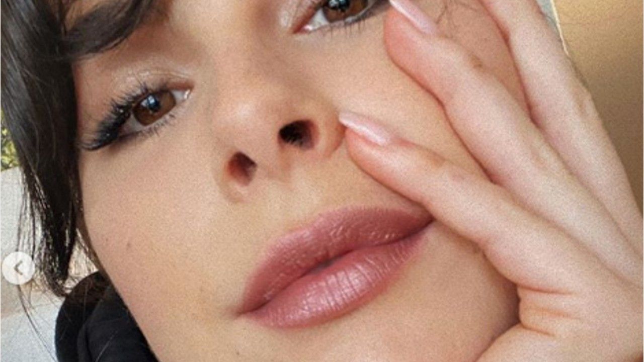 Lena Meyer-Landrut: Selfie mit sinnlichem Schmollmund