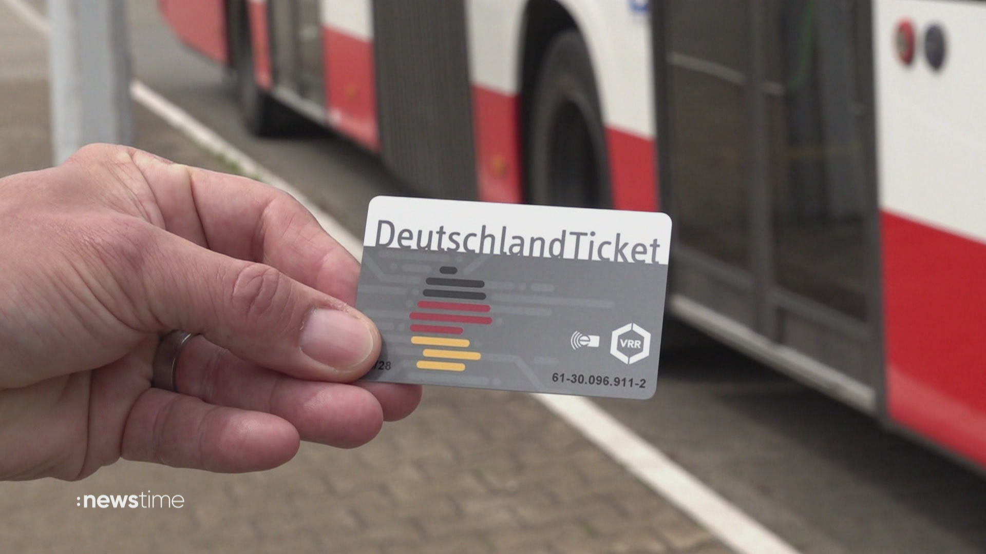 Aus für das 49-Ticket: Wie teuer wird das Deutschlandticket künftig?