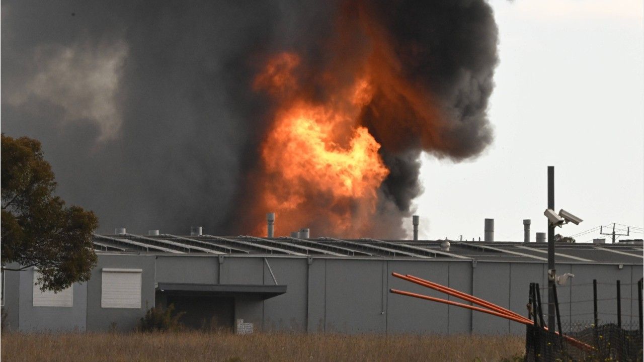 Giftige Rauchwolke: Explosion in Chemiefabrik in Melbourne