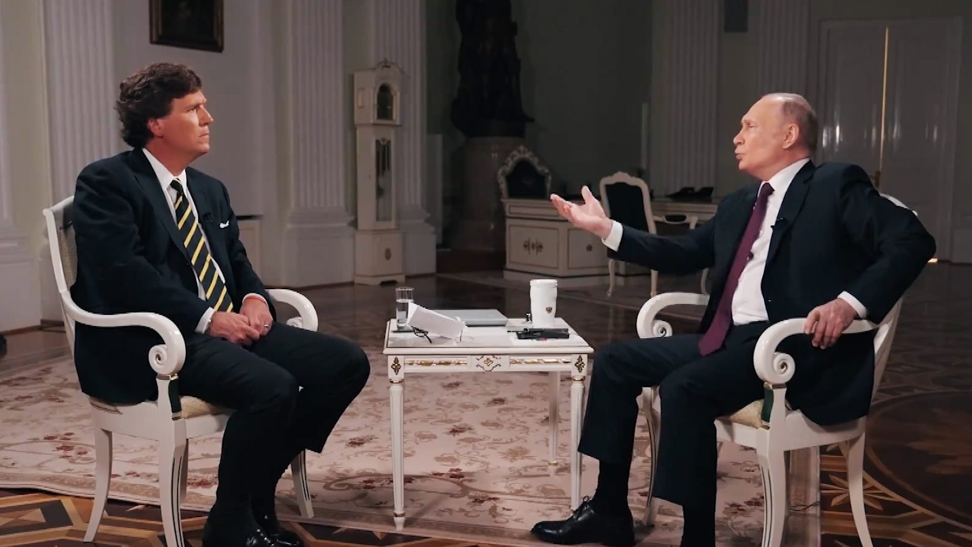 Rechter US-Talkmaster gibt Putin Propaganda-Bühne