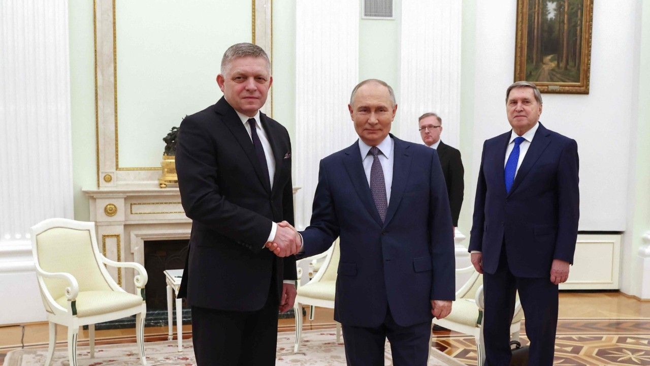 Putin will Friedensgespräche in Slowakei