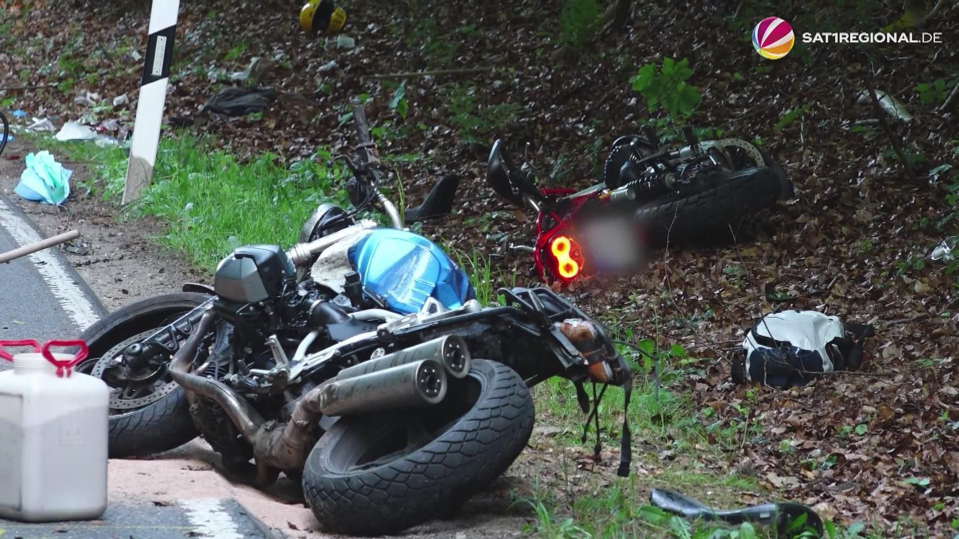 Tödlicher Unfall in Lütjensee: Motorradfahrerin stirbt
