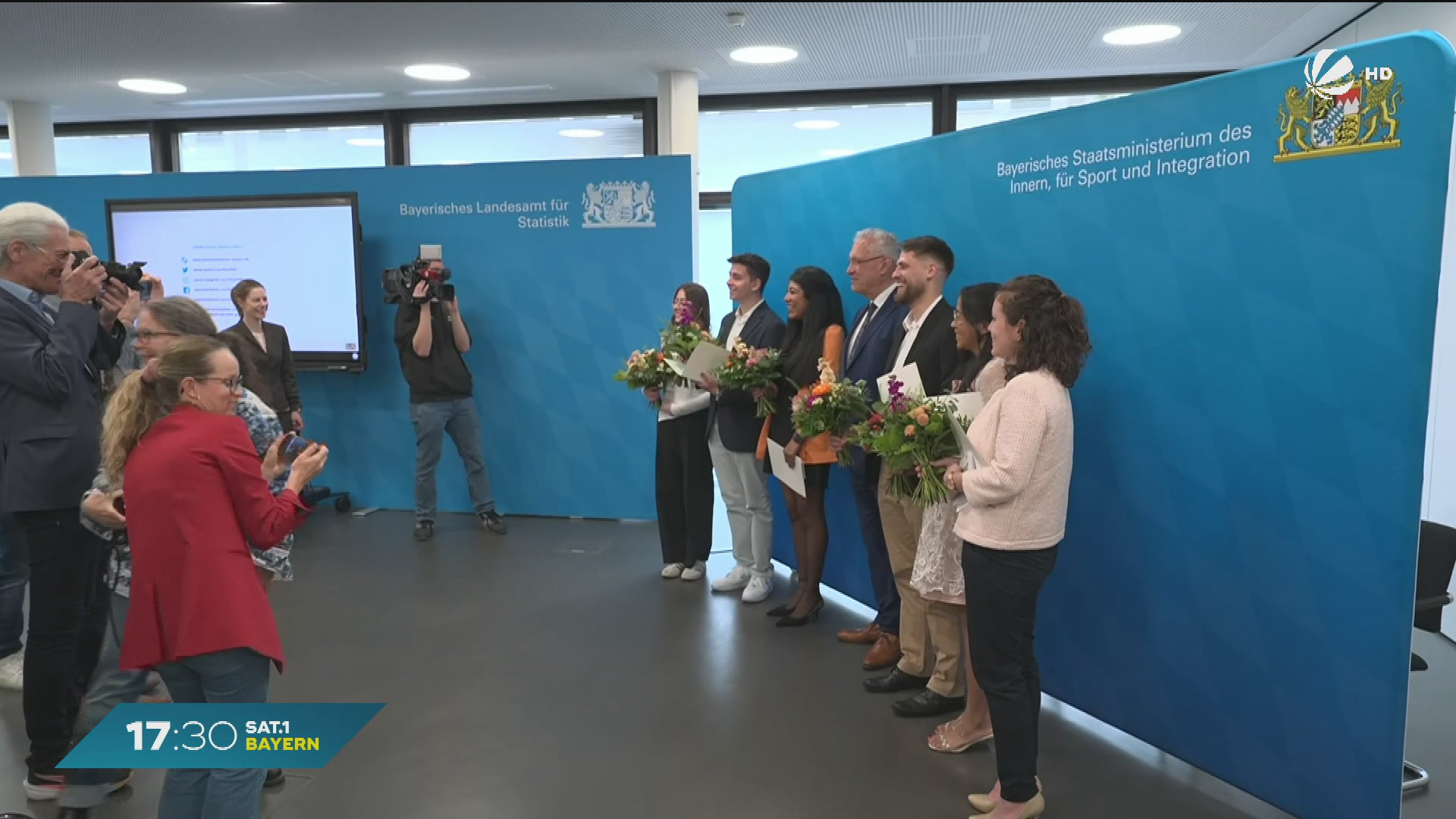 Video: Rekord bei Einbürgerungen in Bayern: Rumäne findet neues Zuhause