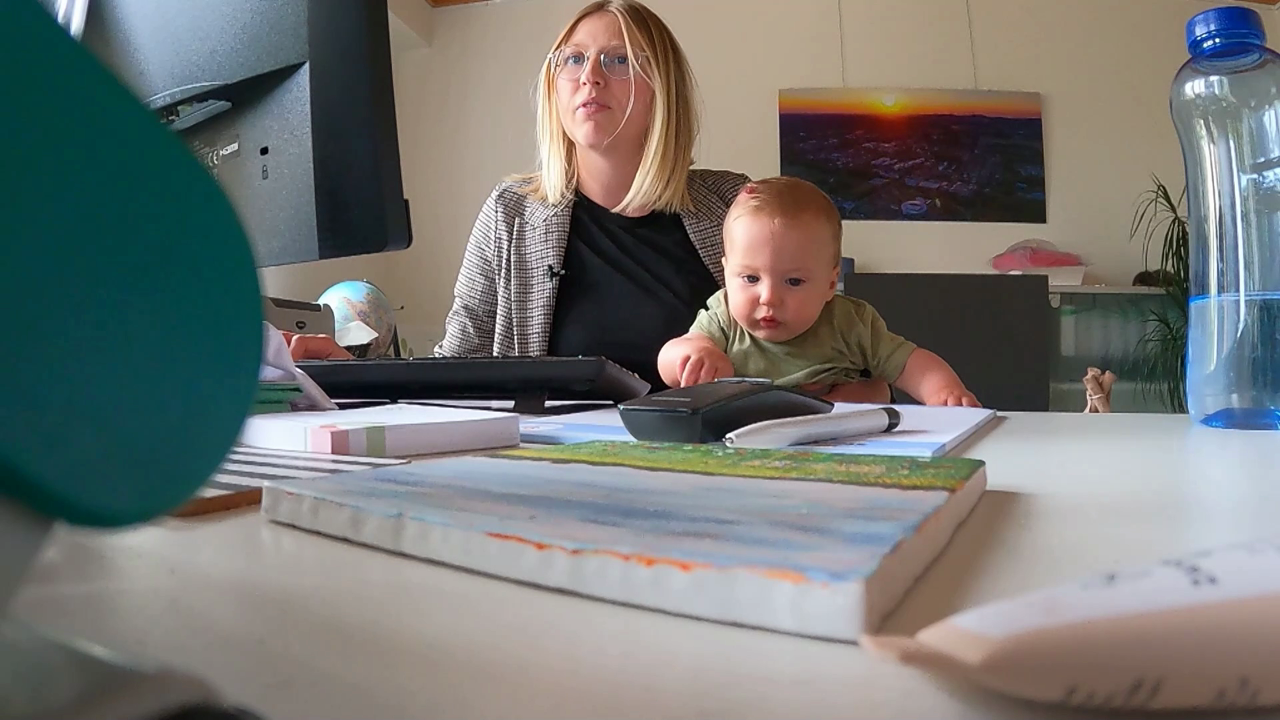 Video: Sarah Süß - Bürgermeisterin, Mutter und junges Vorbild in NRW