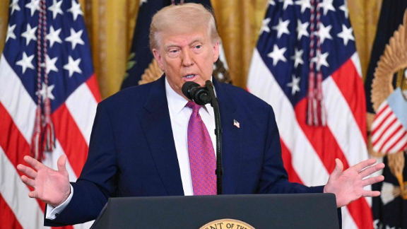 Trump: Change of Course on Deportations?