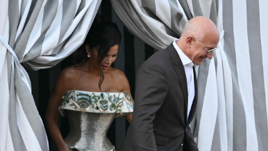 Bezos Polterabend: So pompös sieht das Brautpaar aus
