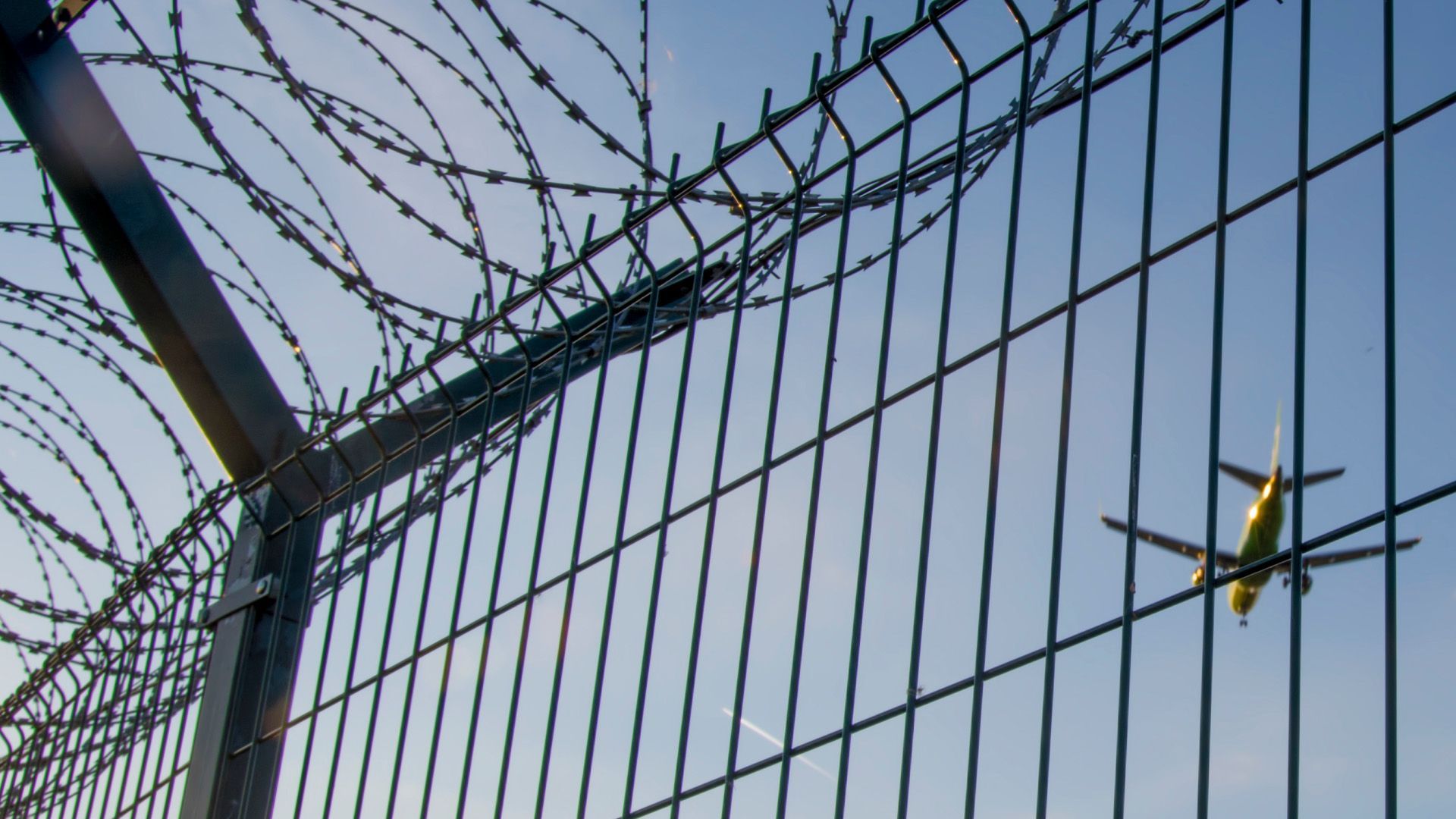 Video: Dobrindts "Trump-Methoden" gegen Asyl