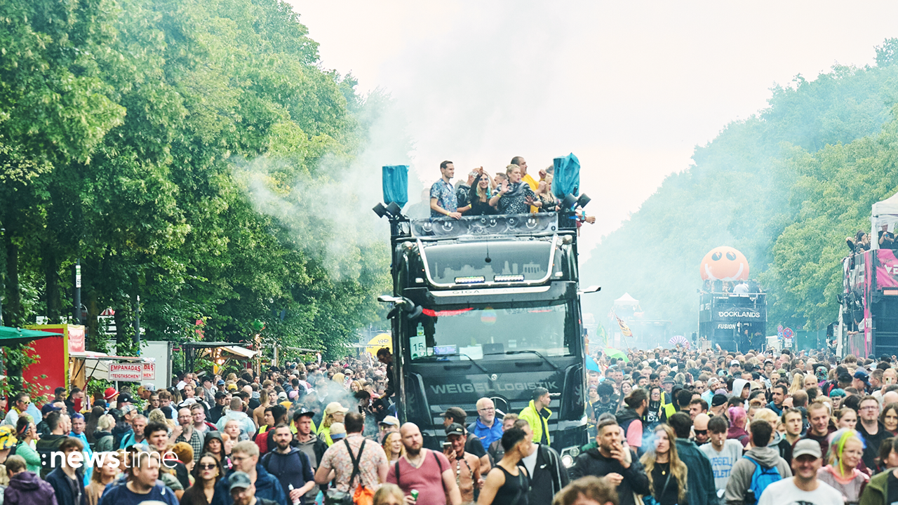 Video: Berlin: Zehntausende feiern auf der "Rave the Planet"