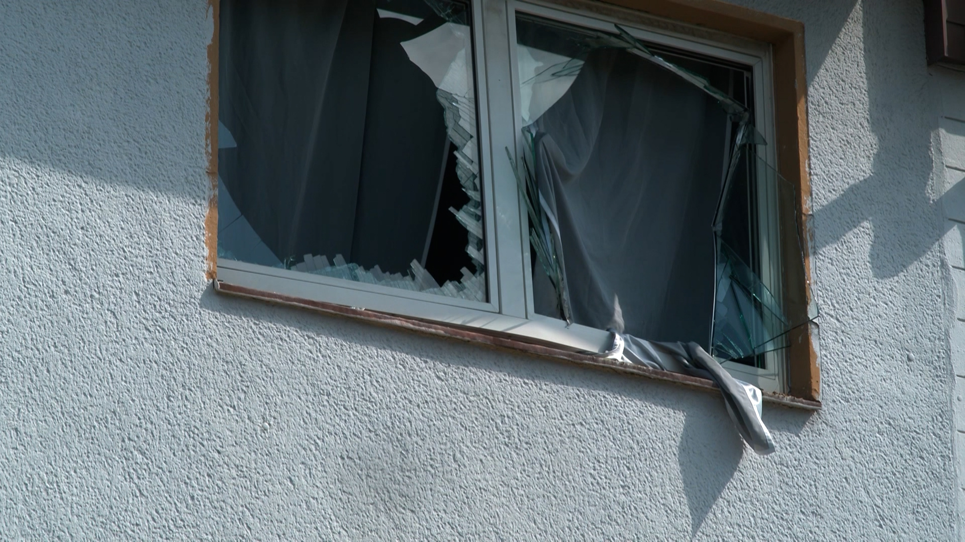 Video: Explosion durch Raumduftspray: Zwei Leichtverletzte