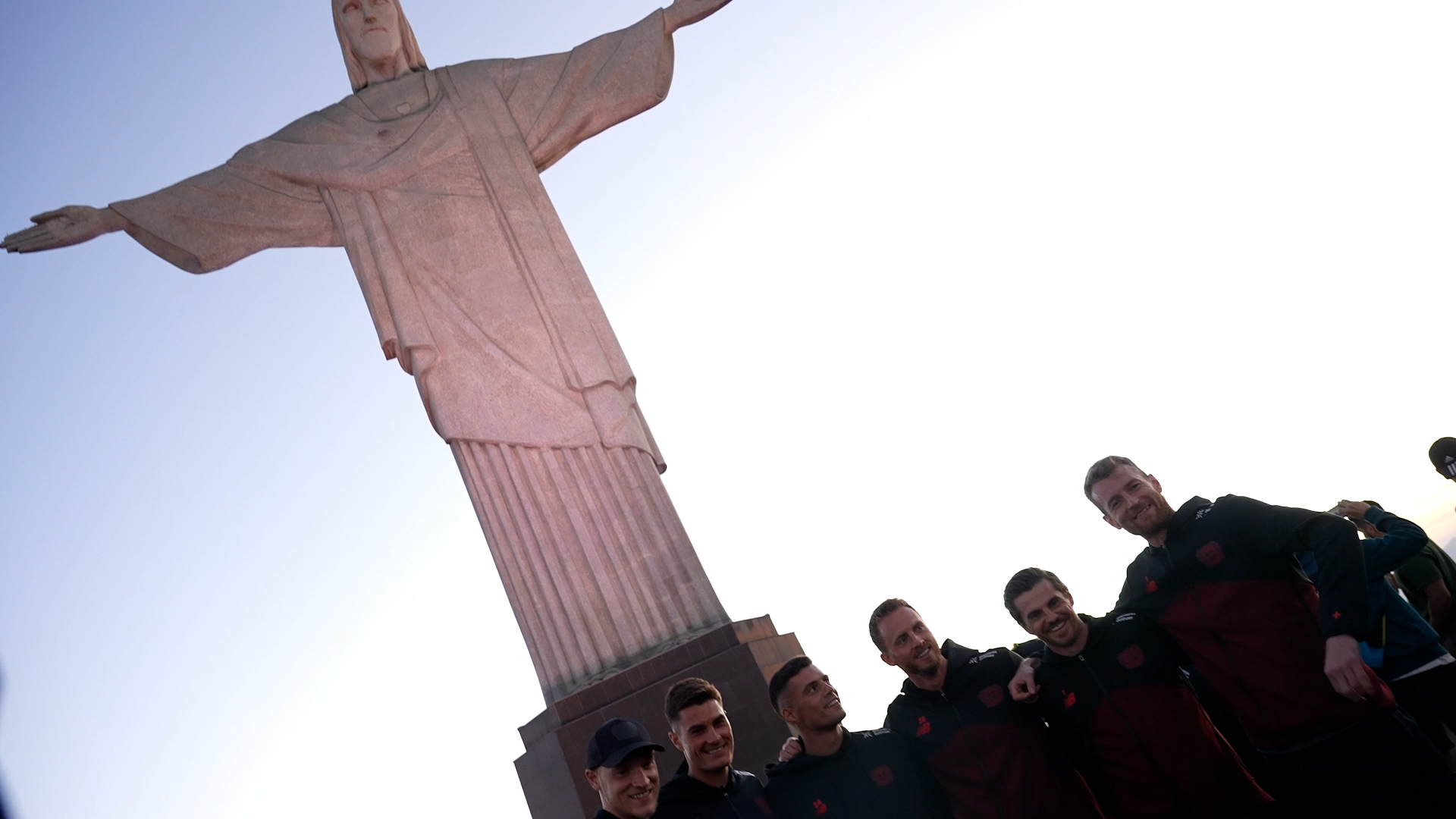 Video: Leverkusen locker in Rio, aber sportlich holprig