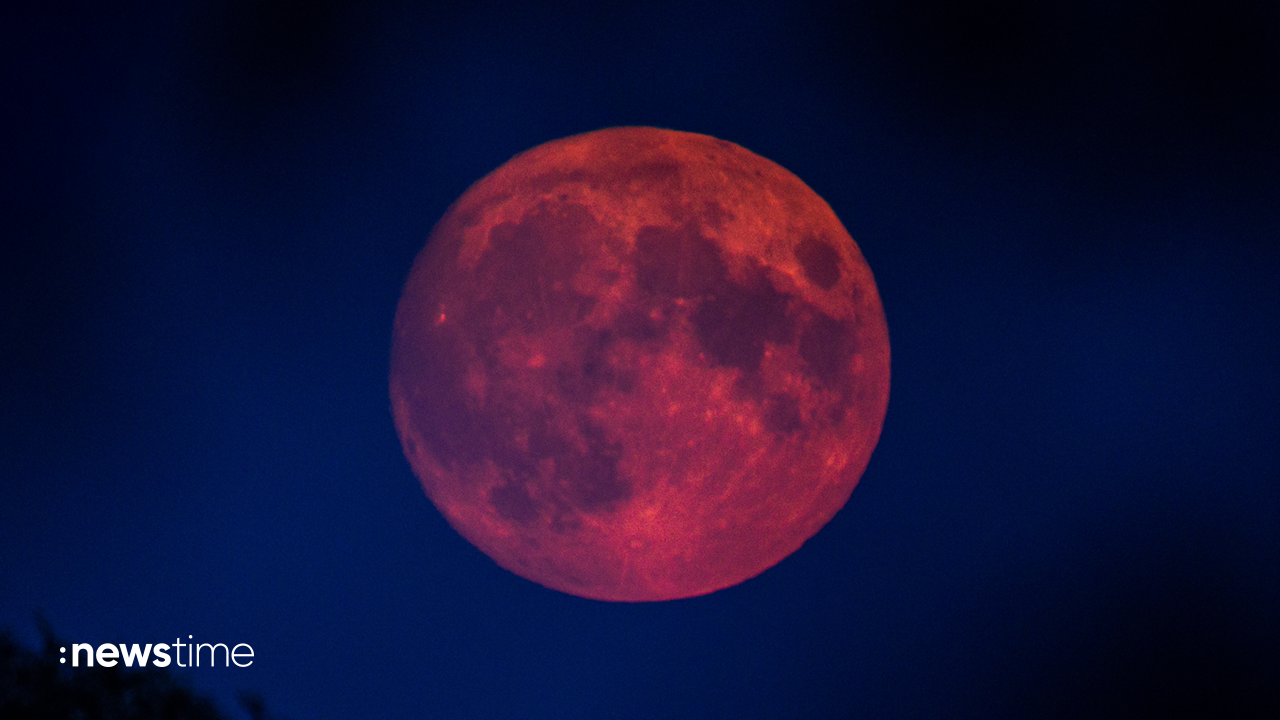 Video: Himmelsspektakel: Totale Mondfinsternis