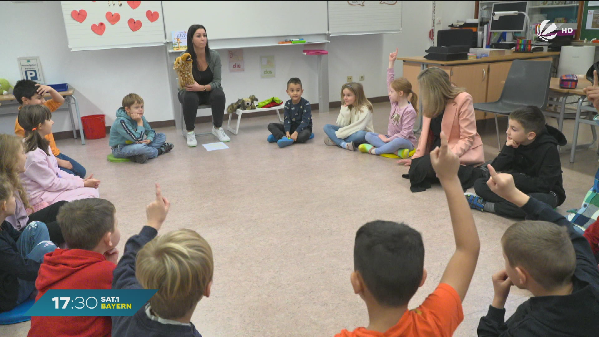 Video: Mehr Bewegung für Kinder: Sportverbände wollen Schulen stärker unterstützen