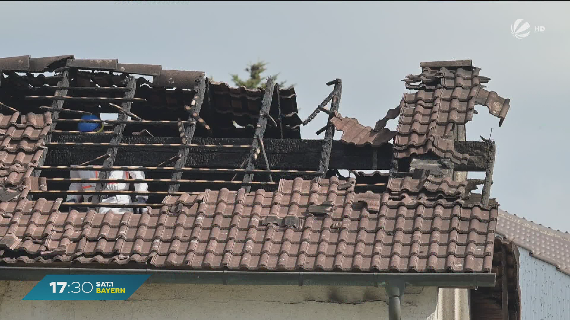 Video: Nach Explosion in München: Leiche aus Haus geborgen