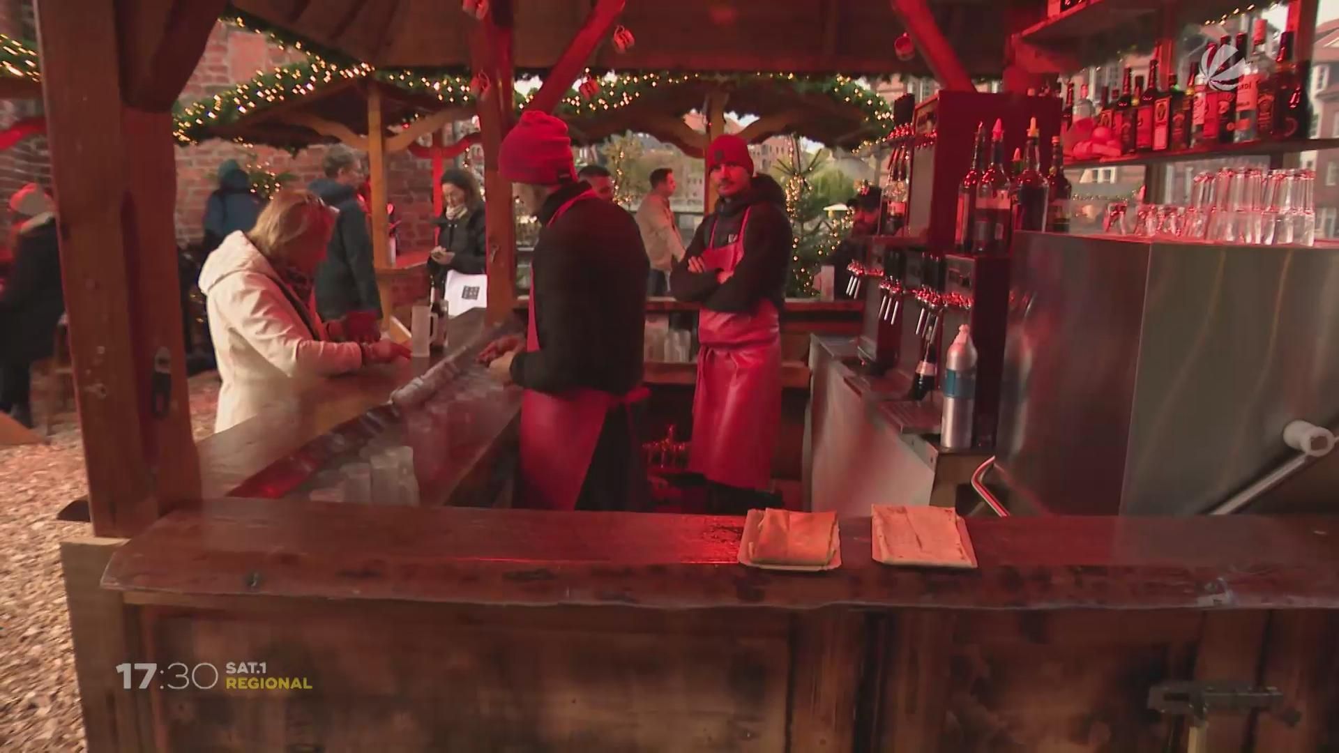 First Christmas market opens now in Lüneburg
