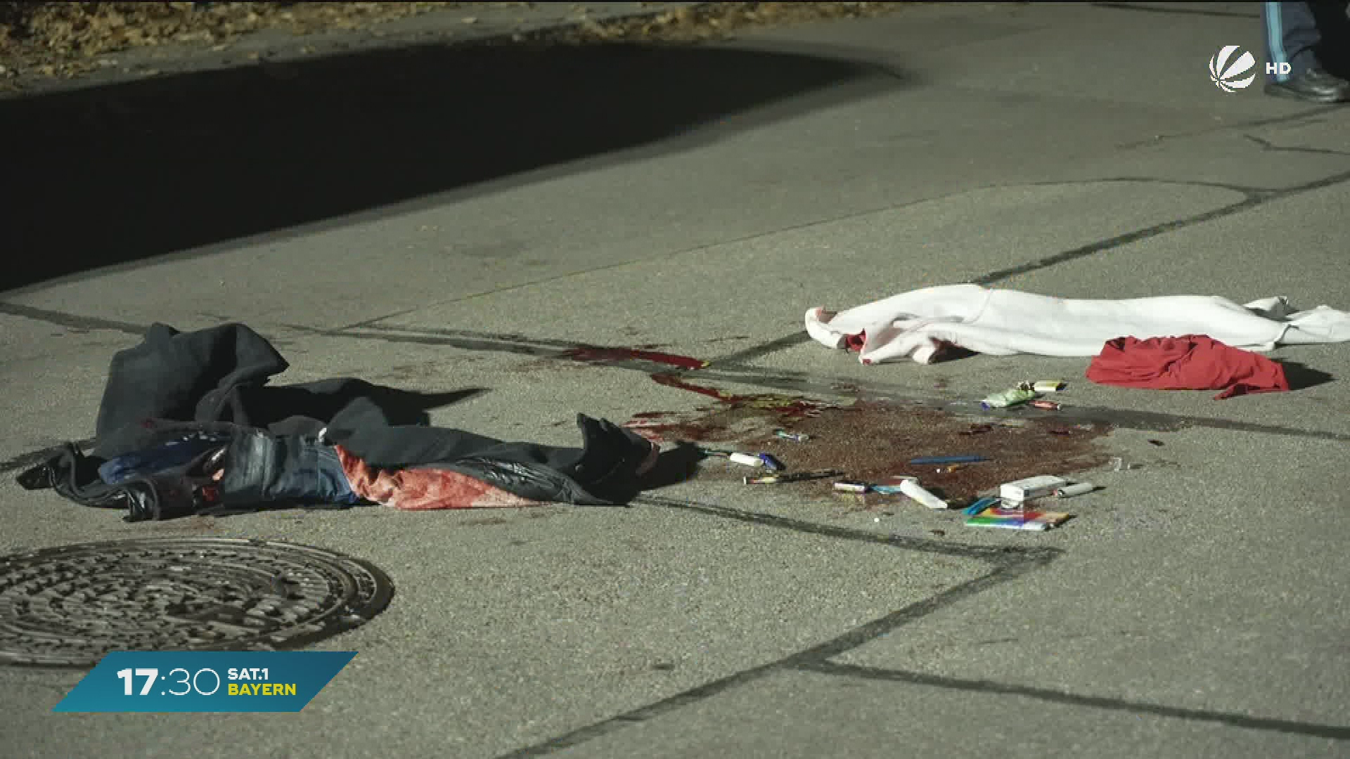 Video: Unfall in Unterhaching: Mann will in losfahrendes Auto einsteigen und stirbt