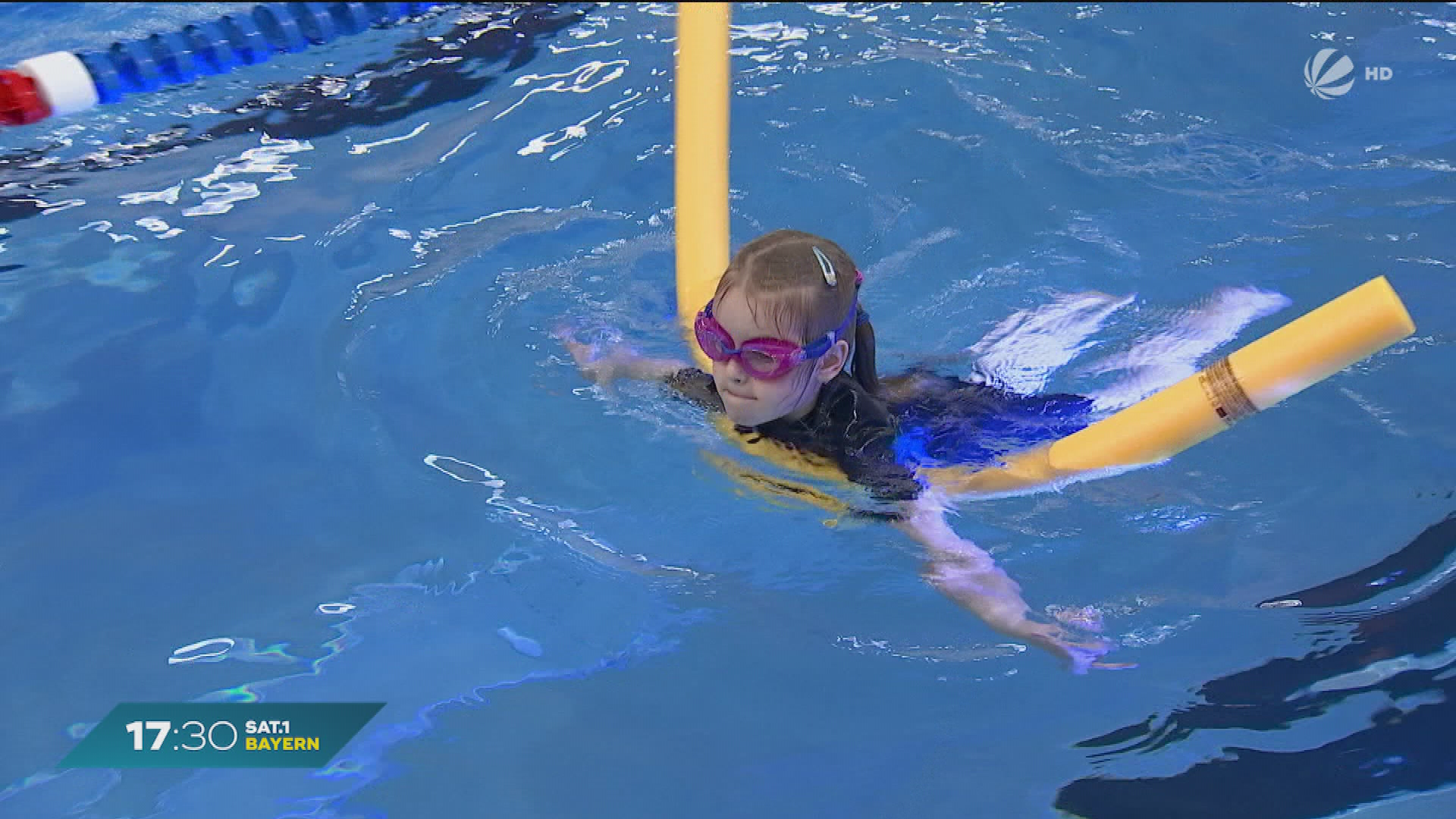 Bayernsport: Schwimmtraining bei den Riemerlinger Haien